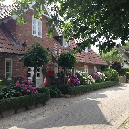 Hues In't Doerp Holiday home